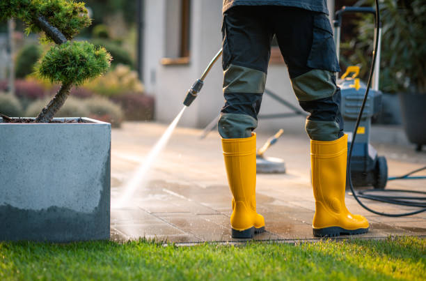 Best Deck Cleaning Services  in Eau Claire, WI